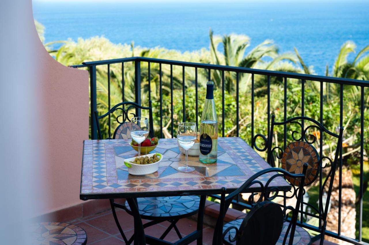 Casa Belvedere Riviera Taormina Sant'Alessio Siculo Bagian luar foto
