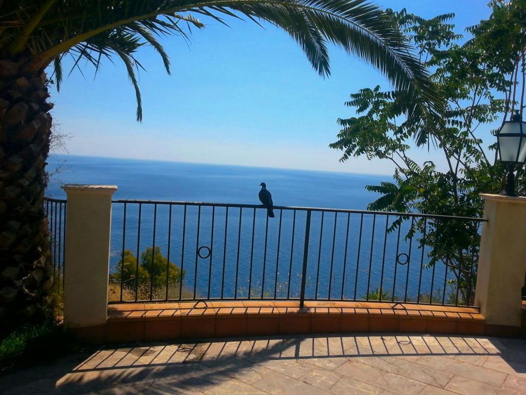 Casa Belvedere Riviera Taormina Sant'Alessio Siculo Bagian luar foto